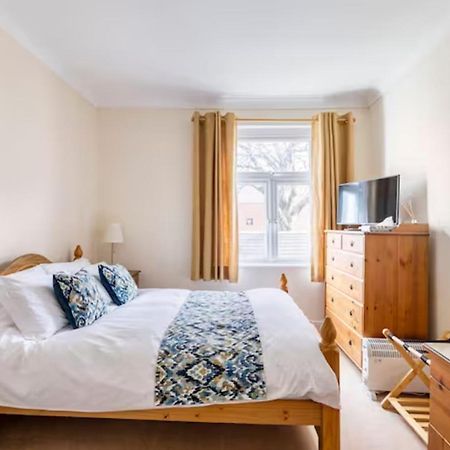 Room With Private Bath In Pontcanna Cardiff Zewnętrze zdjęcie